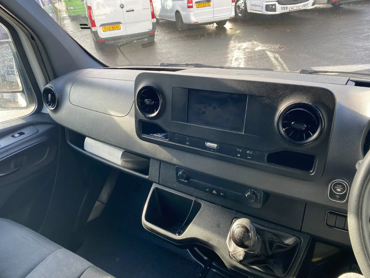 Mercedes-Benz Sprinter 2020 - Image 4