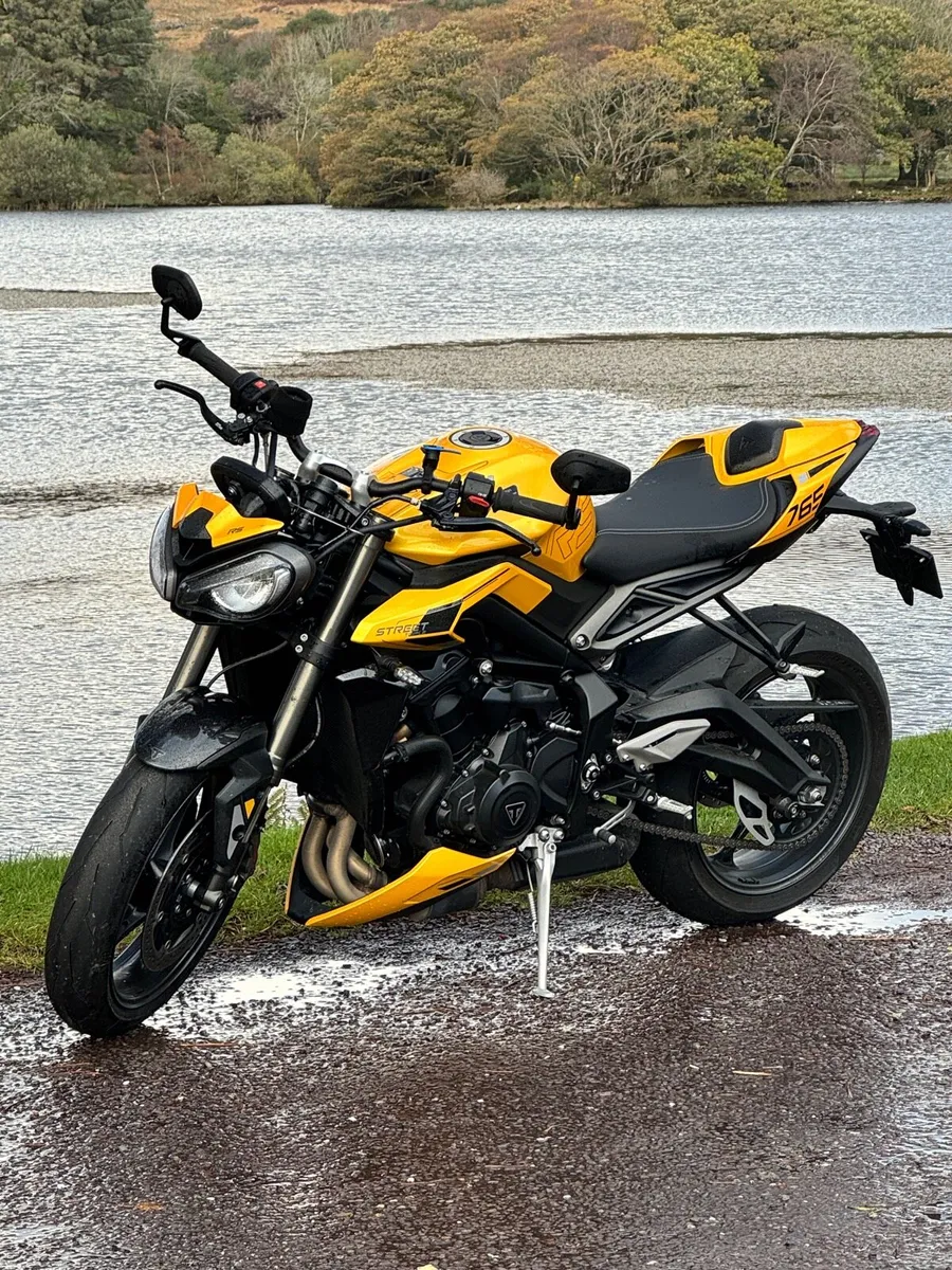 Triumph Street Triple 765 RS - Image 1