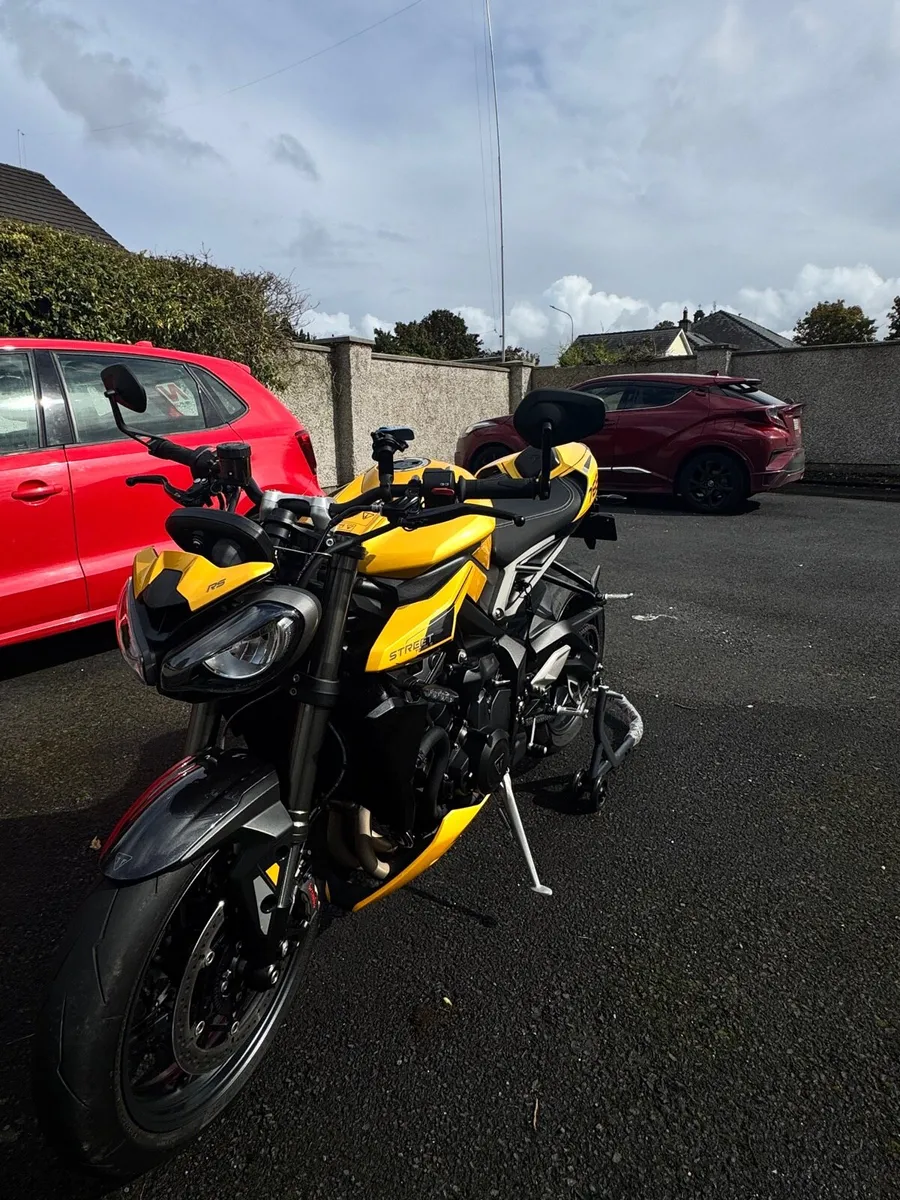 Triumph Street Triple 765 RS - Image 3