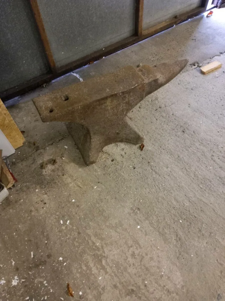 Anvil,,,, - Image 3