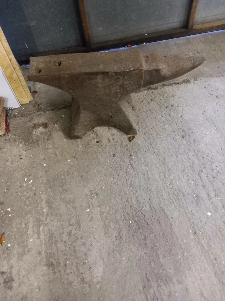 Anvil,,,, - Image 4