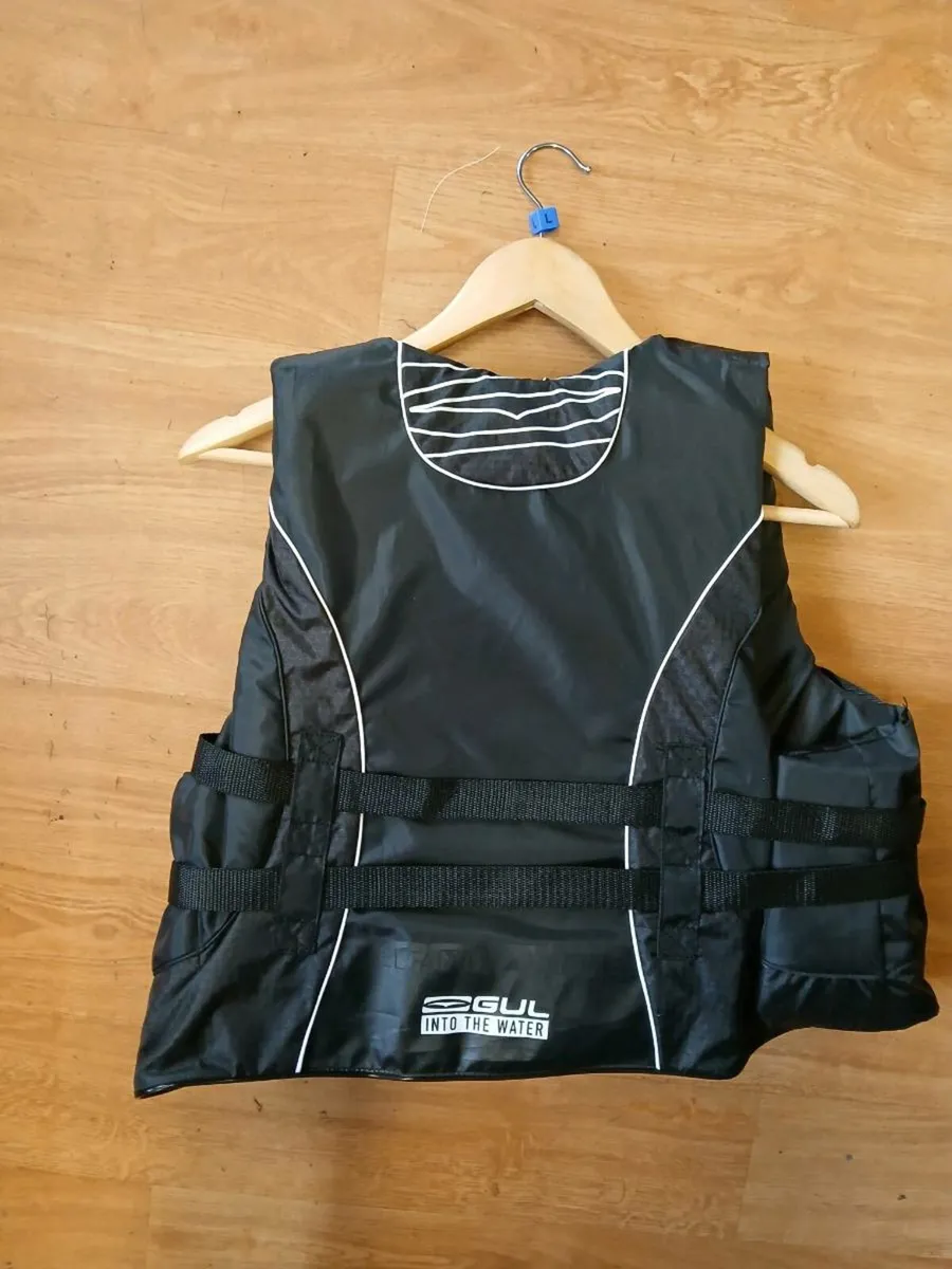 SALE: New unused Gul Impact Buoyancy aid size L - Image 3
