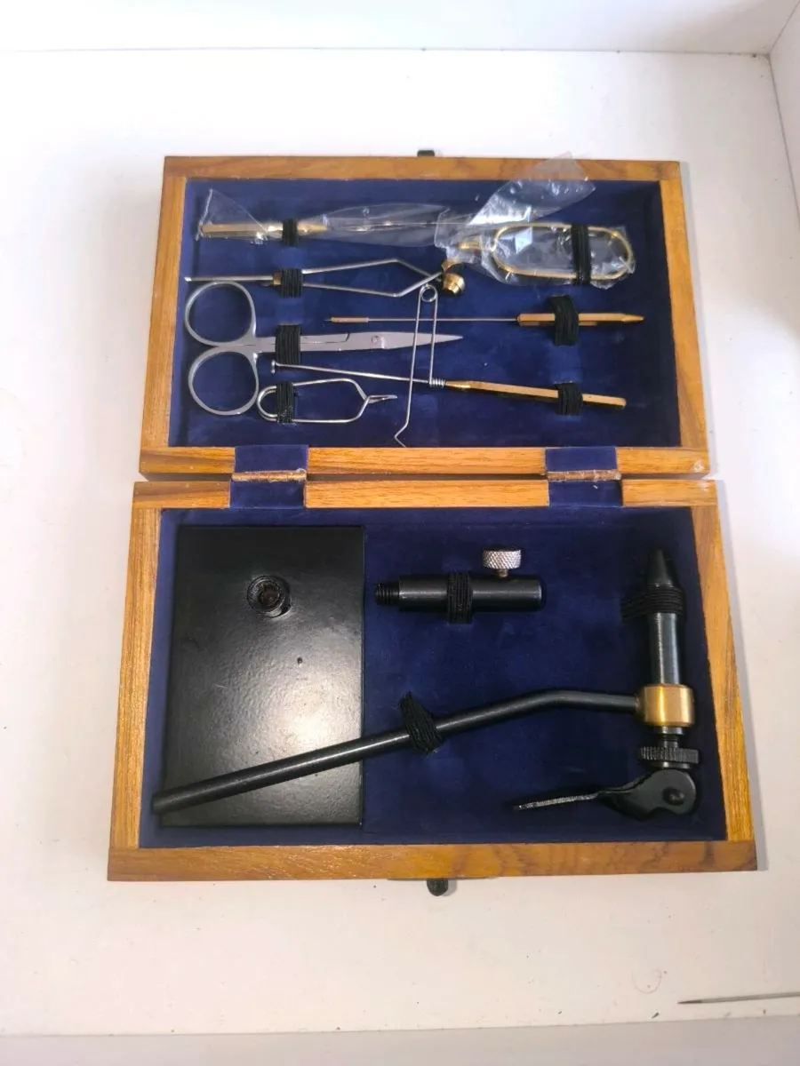 Boxed fly tying set brand new never used. - Image 1