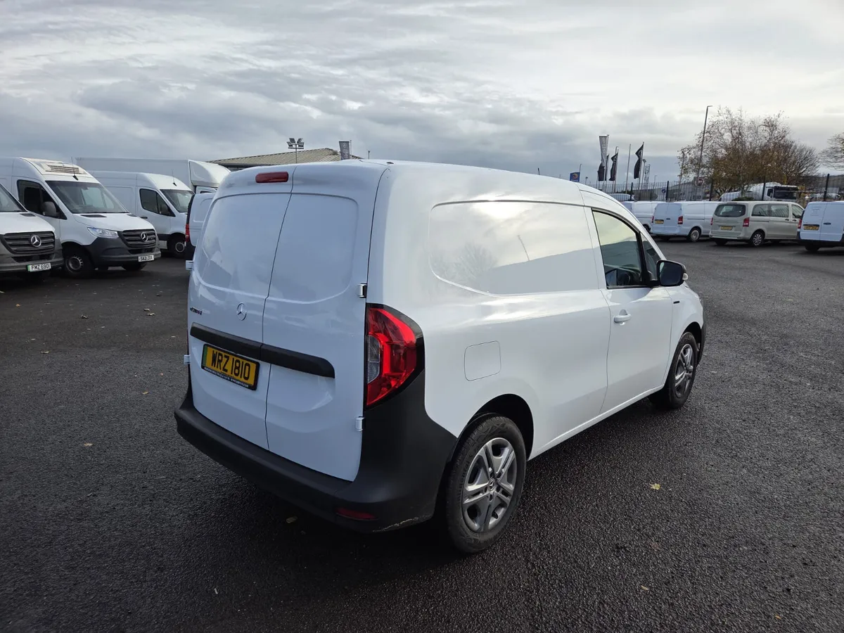 Mercedes-Benz eCitan 45kWh Progressive - Image 4