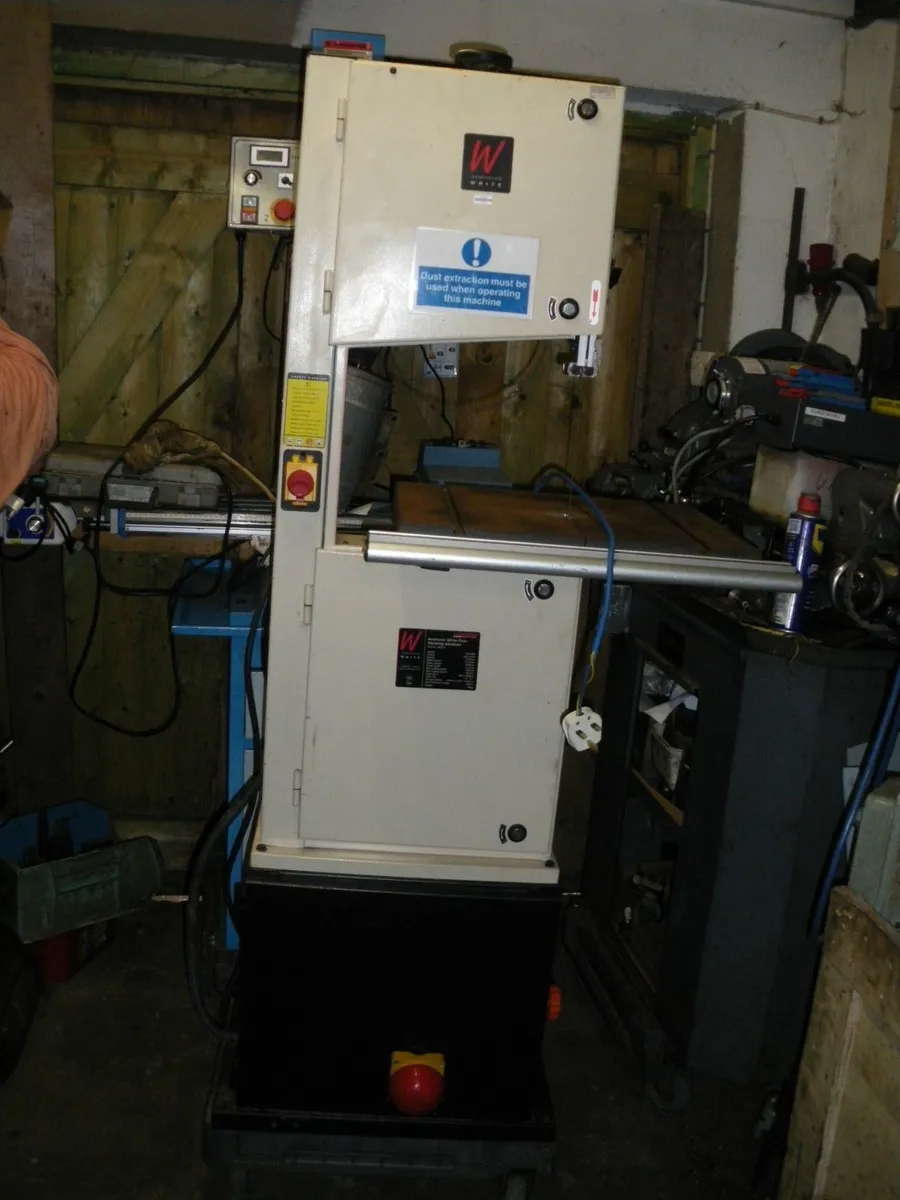 Bandsaw 240v floor standing - Image 2