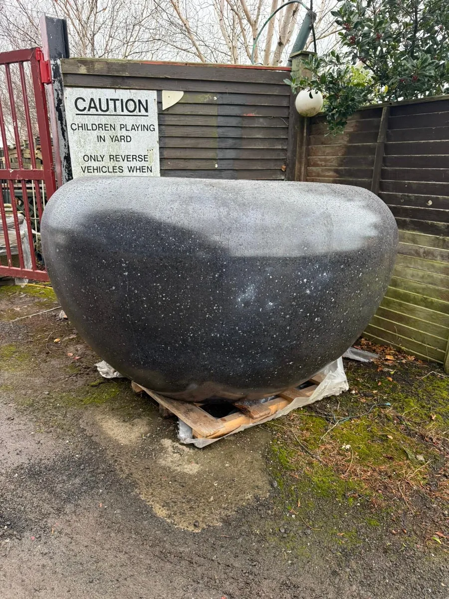 large Granite Effect Planters. - Image 1