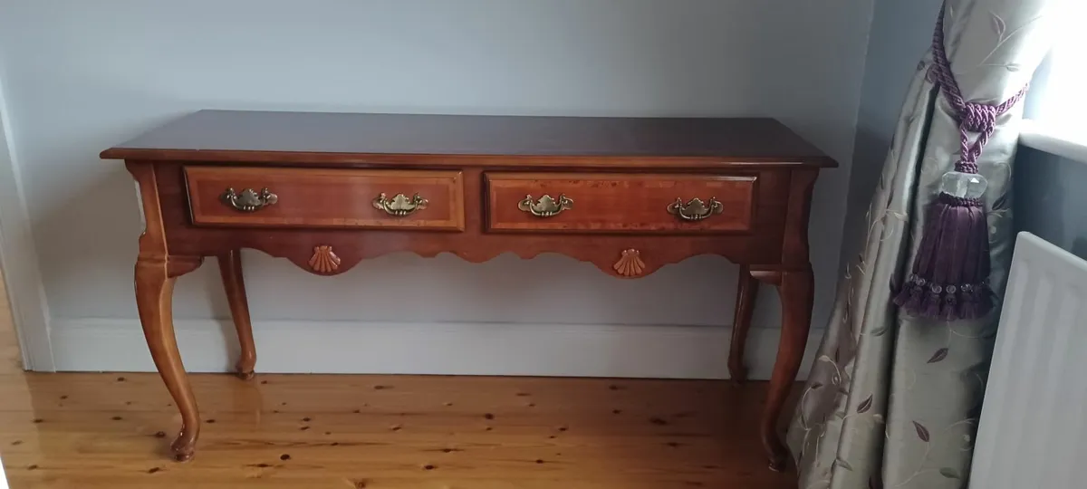 ORNATE 2 DRAWER SIDE TABLE - Image 1