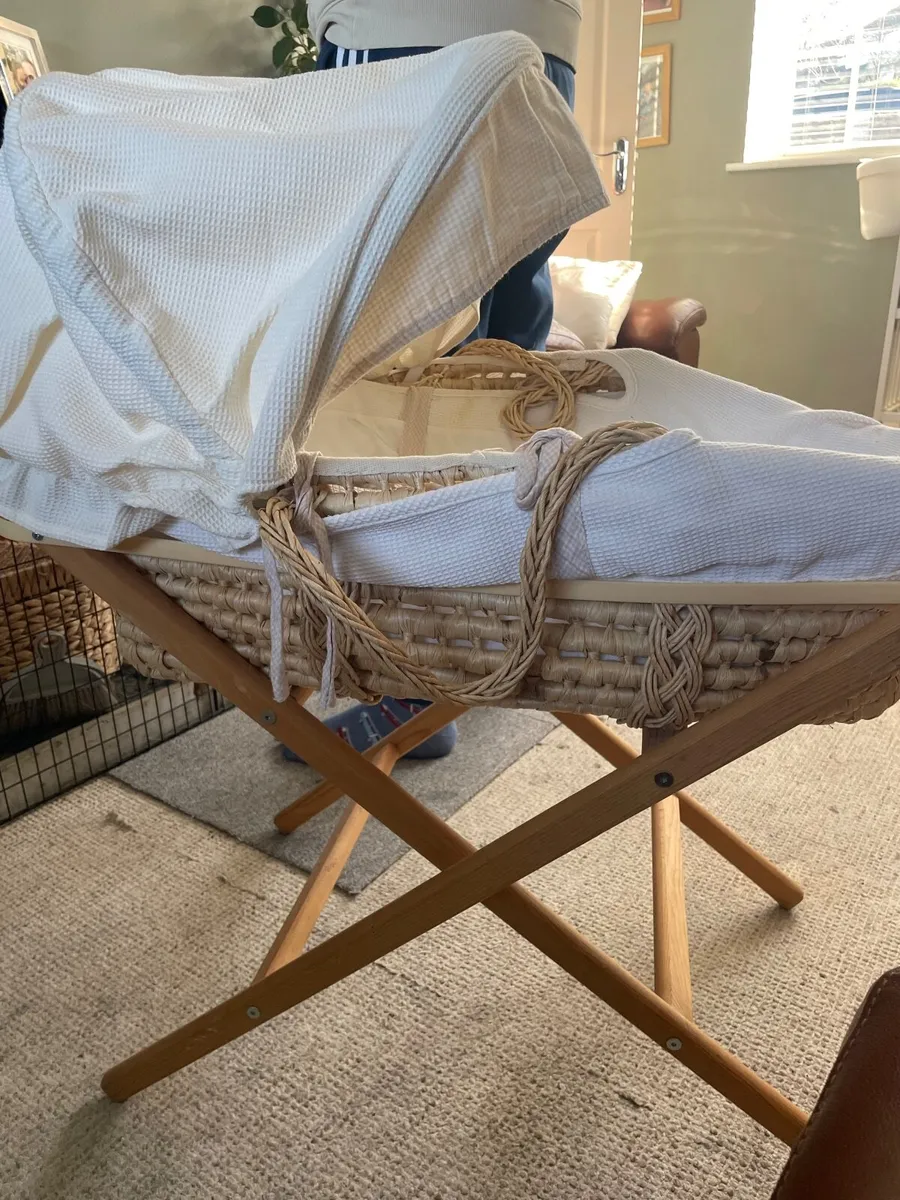 Moses basket - Image 1