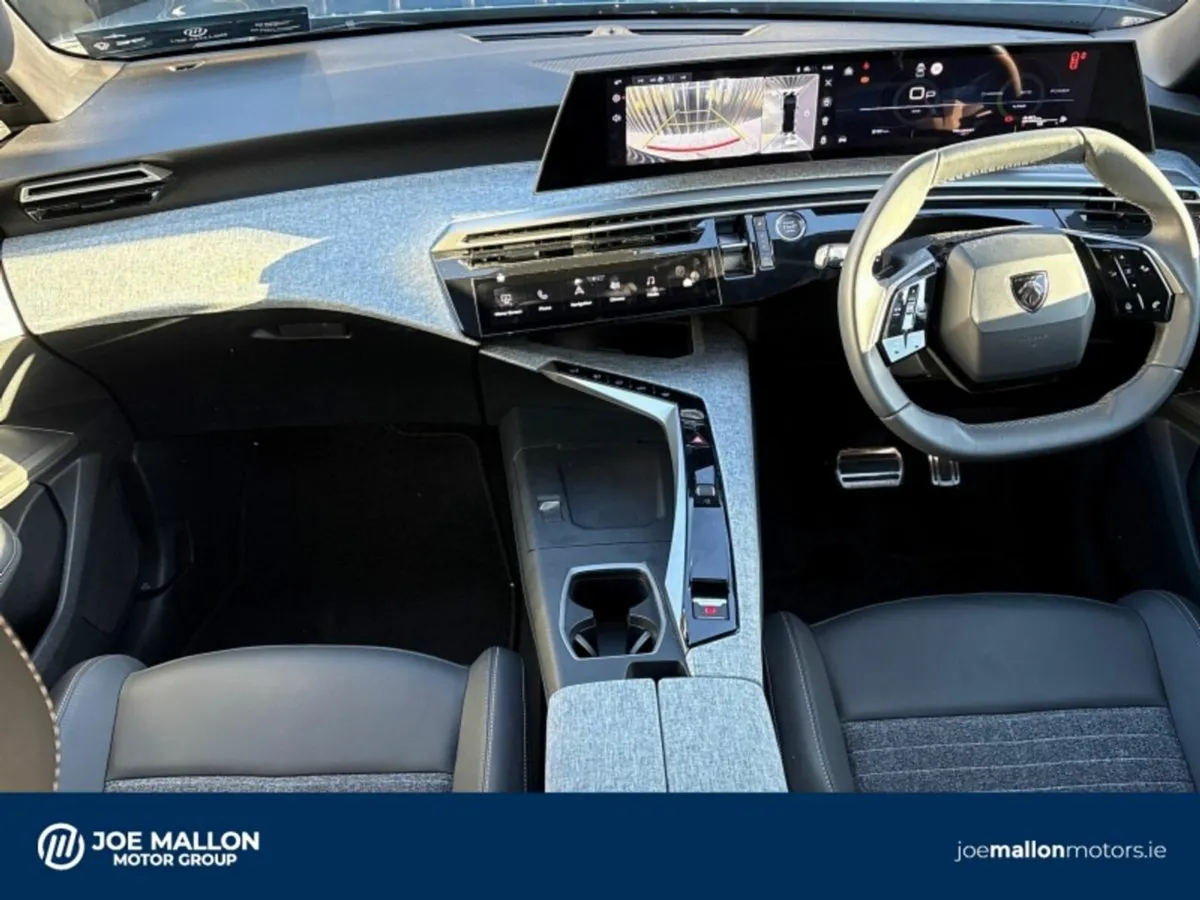 Peugeot 3008 1.2 MHEV 145bhp eDCS6 Allure - Image 4