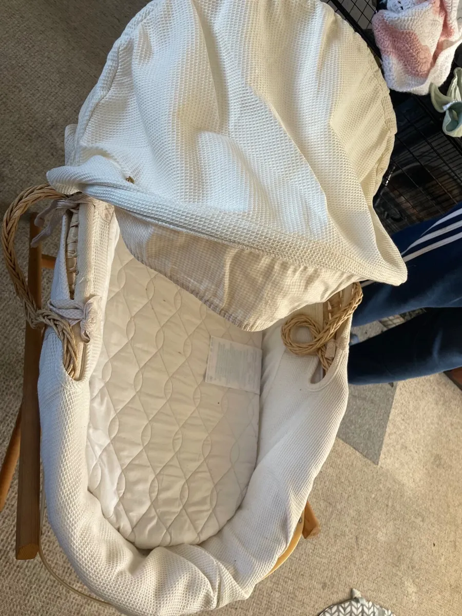 Moses basket - Image 2