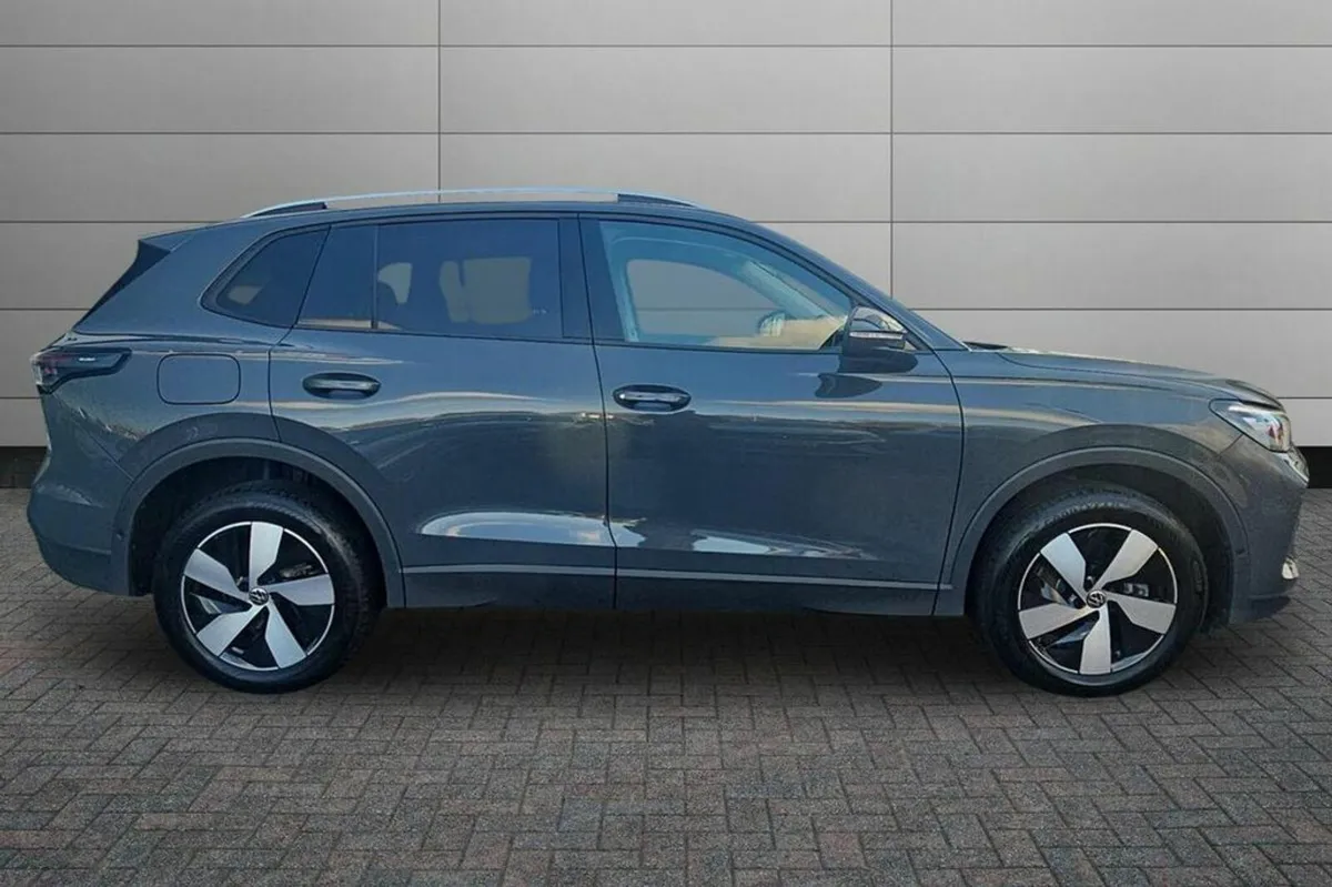 Volkswagen Tiguan Tiguan Match 1.5Tsi Phev eHybrid - Image 2