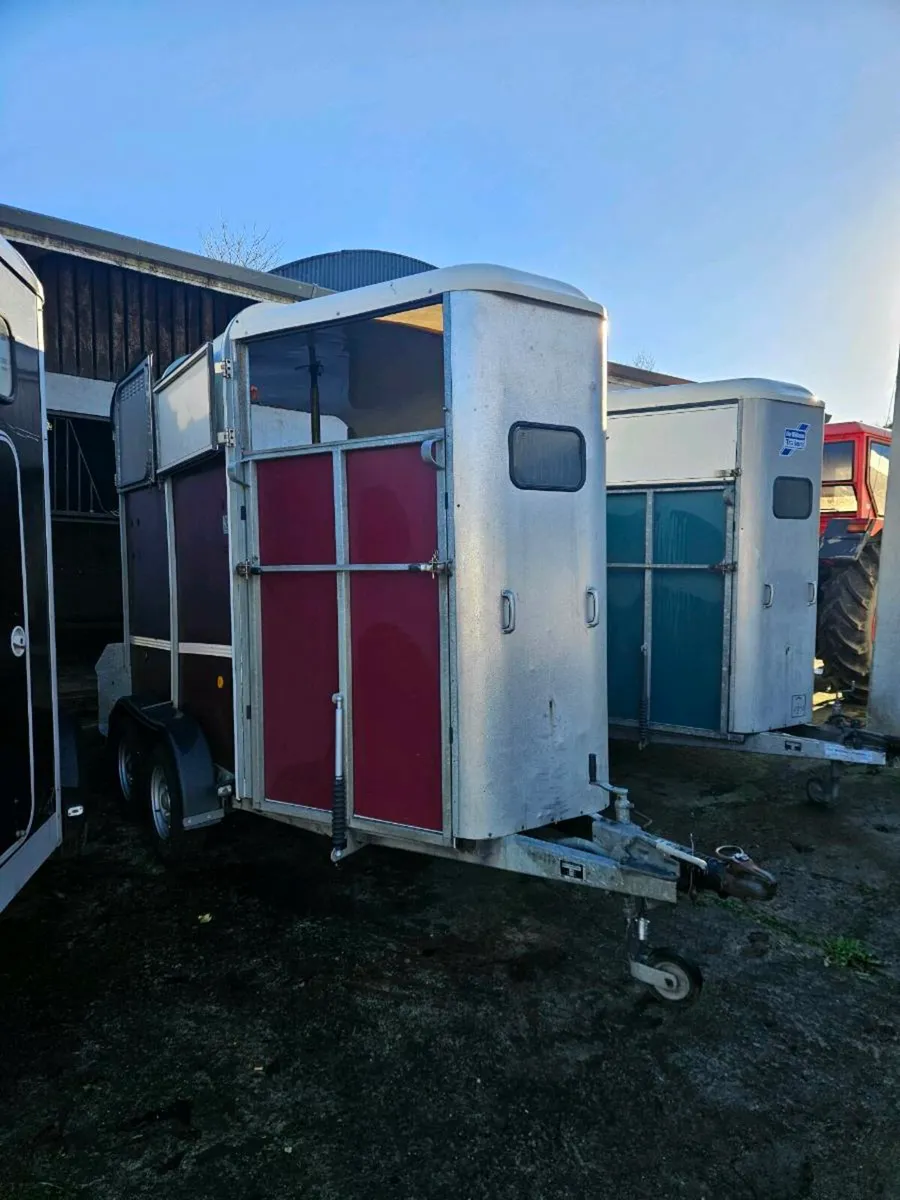Horse box - Image 2