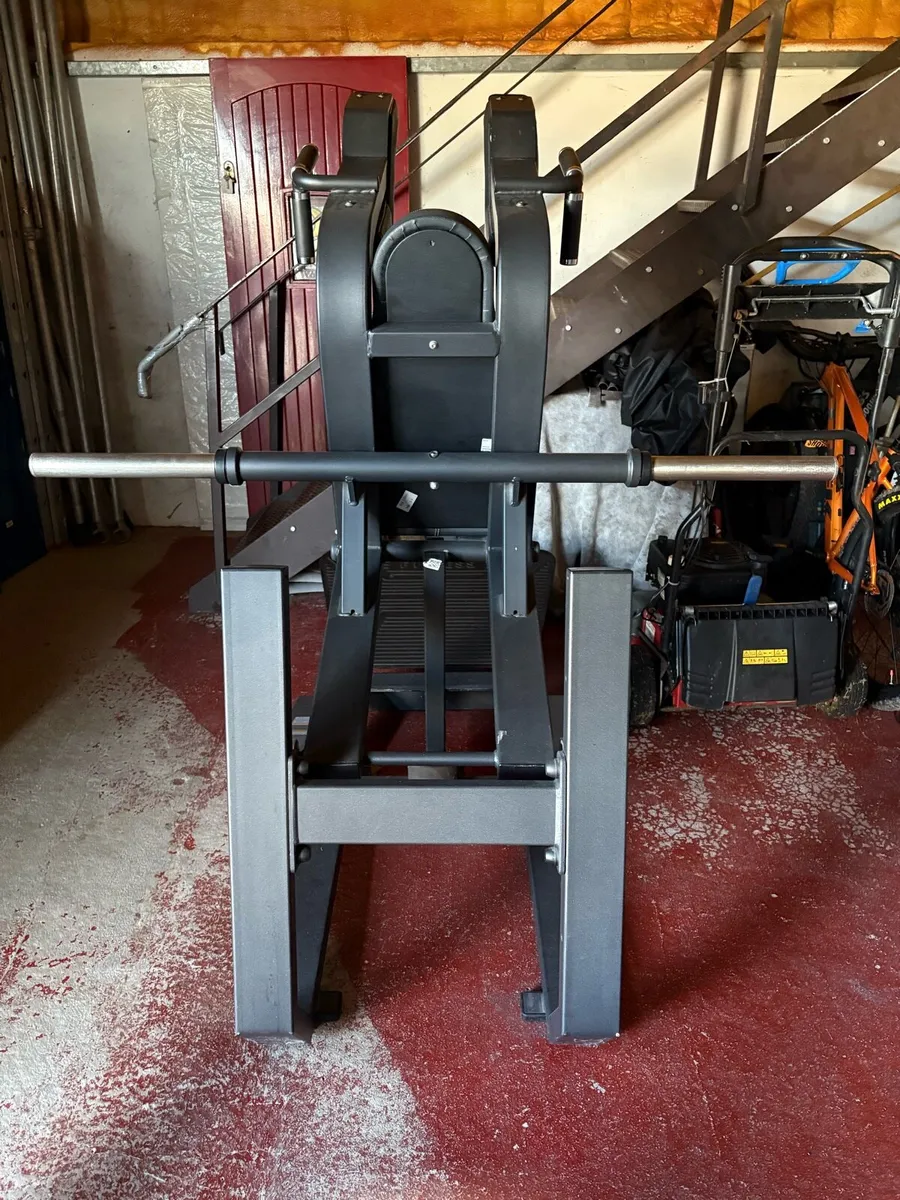 Front squat machine - Image 2