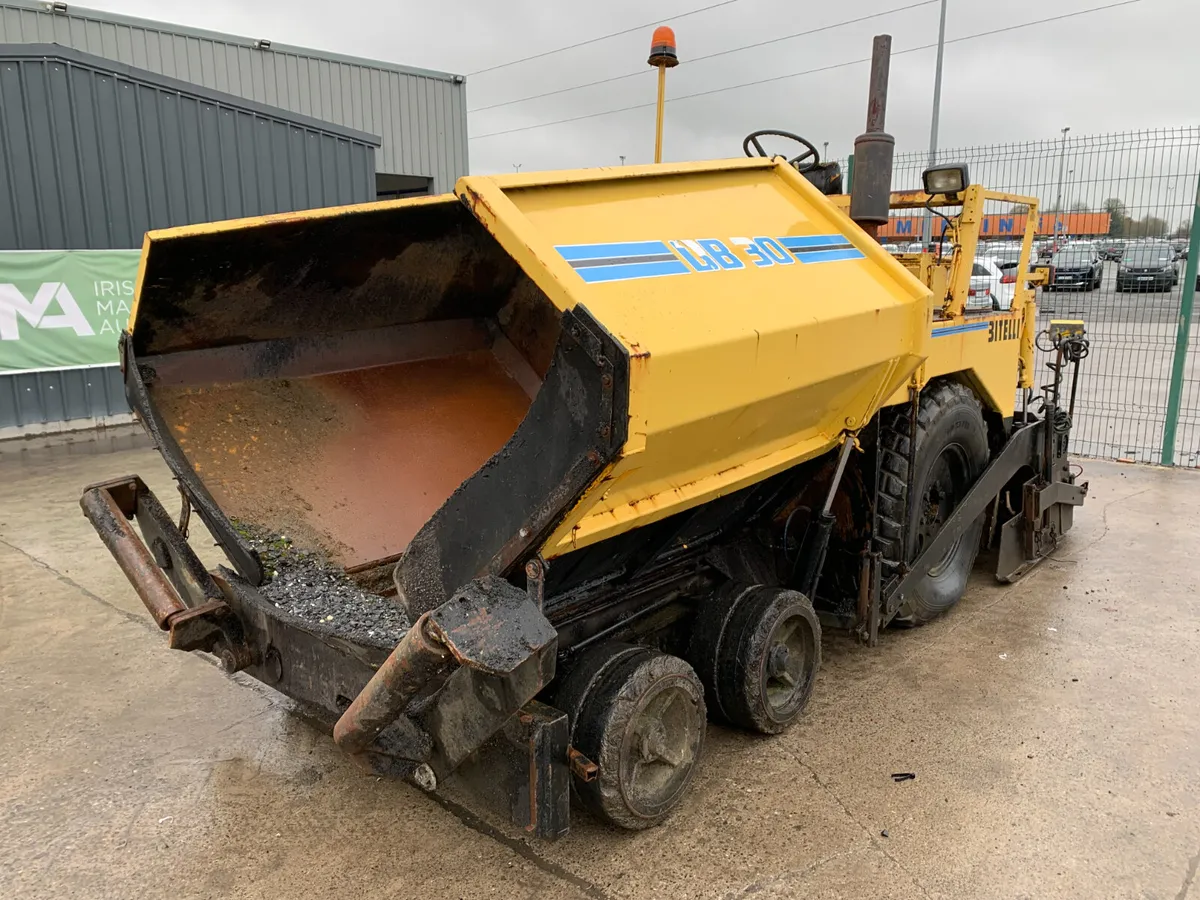 BITELLI BB30  WHEELED PAVER FOR AUCTION - NAAS - Image 1
