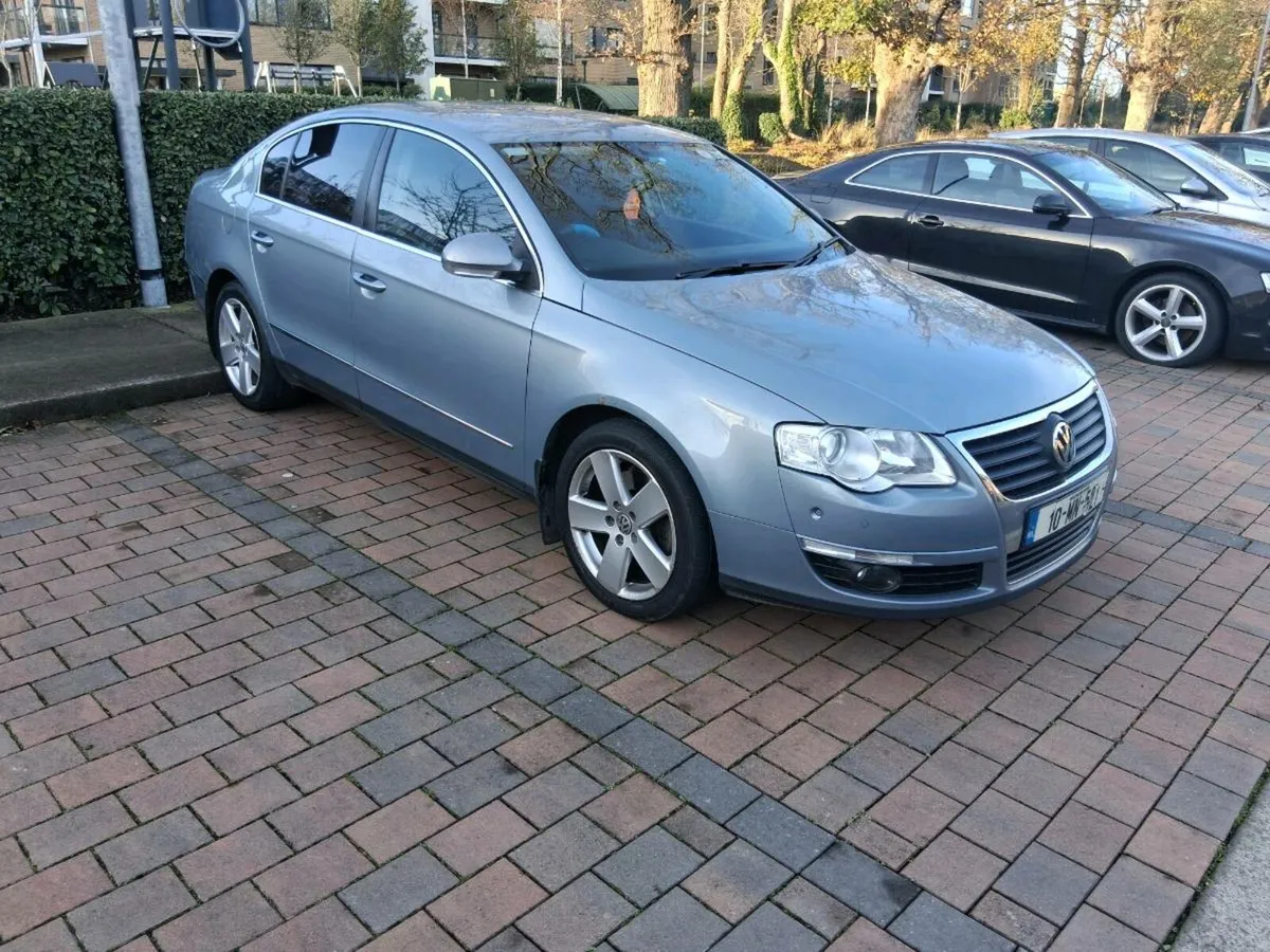 2010 VOLKSWAGEN PASSAT 1.6 TDI *NCT & TAX* - Image 1