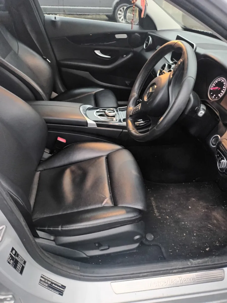 Mercedes-Benz C-Class 2017 - Image 2