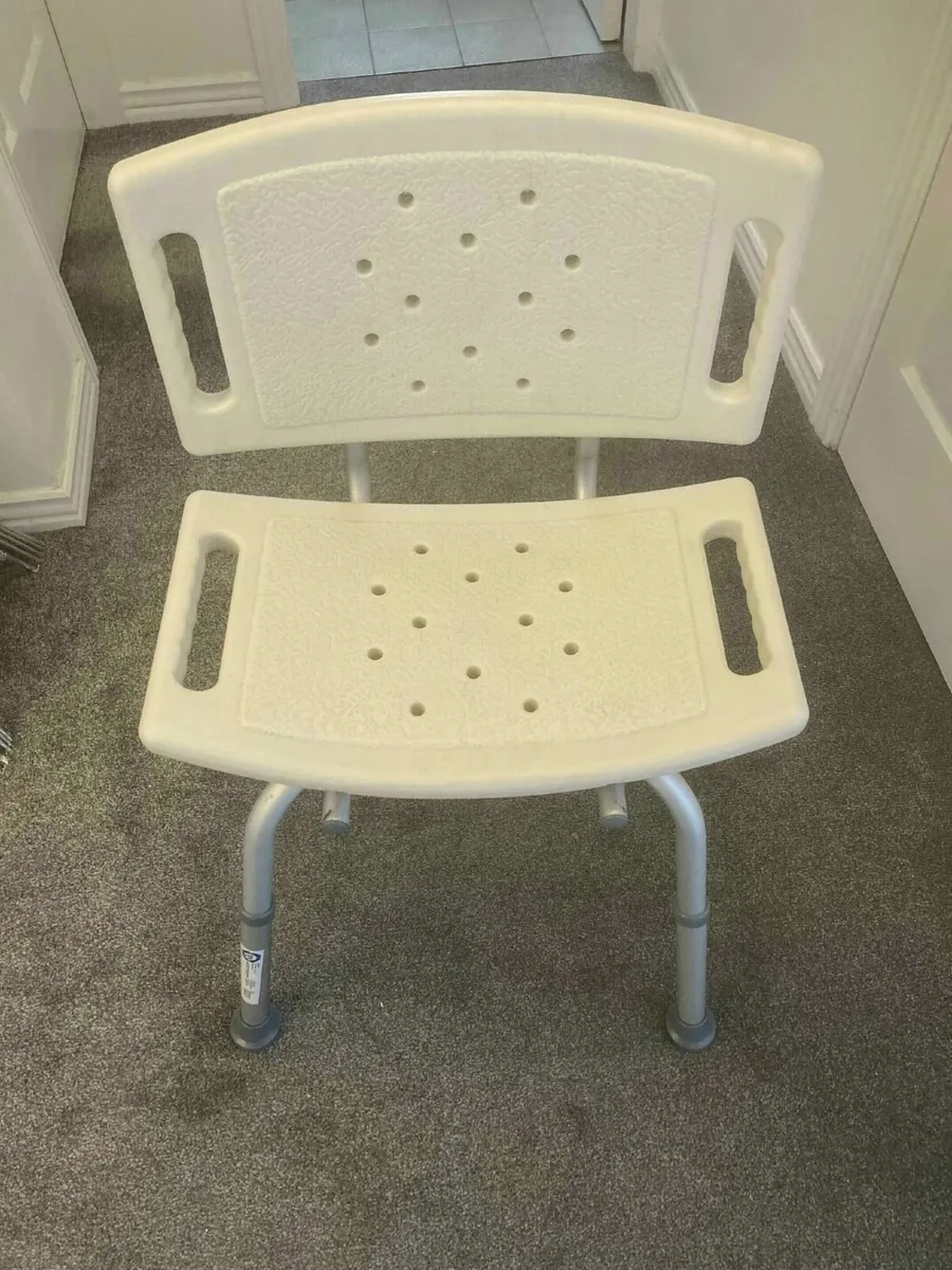 Shower Seat - Height and Back Adjustable - Image 1