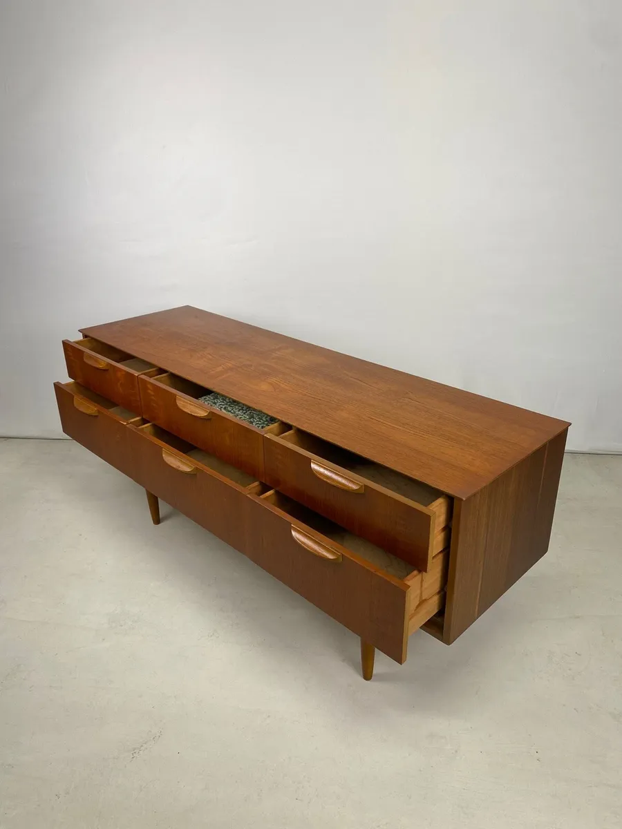 Vintage Mid Century Modern Teak Sideboard - Image 3