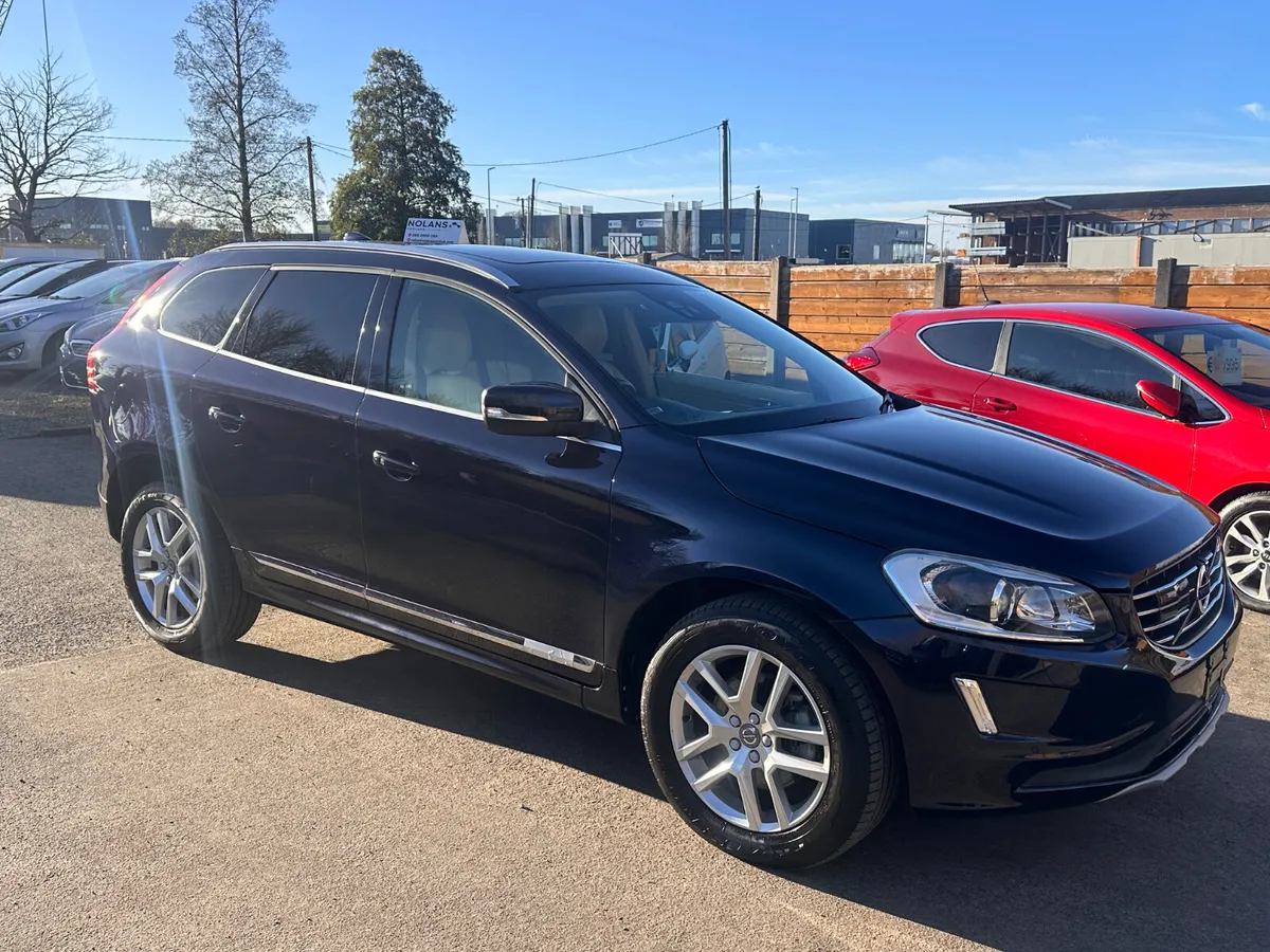 2017 VOLVO XC60 AUTO 2.0 DIESEL PANORAMIC ROOF - Image 1