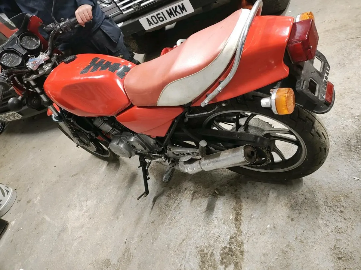 Yamaha RD350 1984 - Image 4