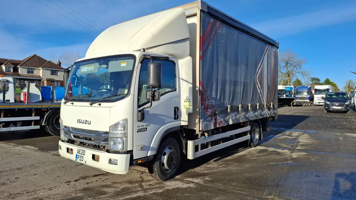 2020 Isuzu N75.190 Curtain Sider  Tail Lift - Image 3