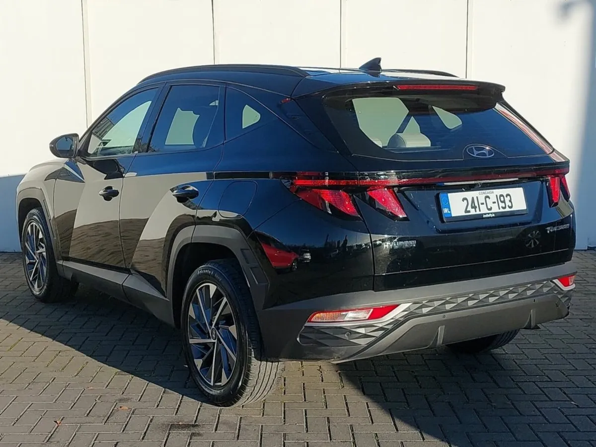 Hyundai Tucson 2WD Executive - Image 3