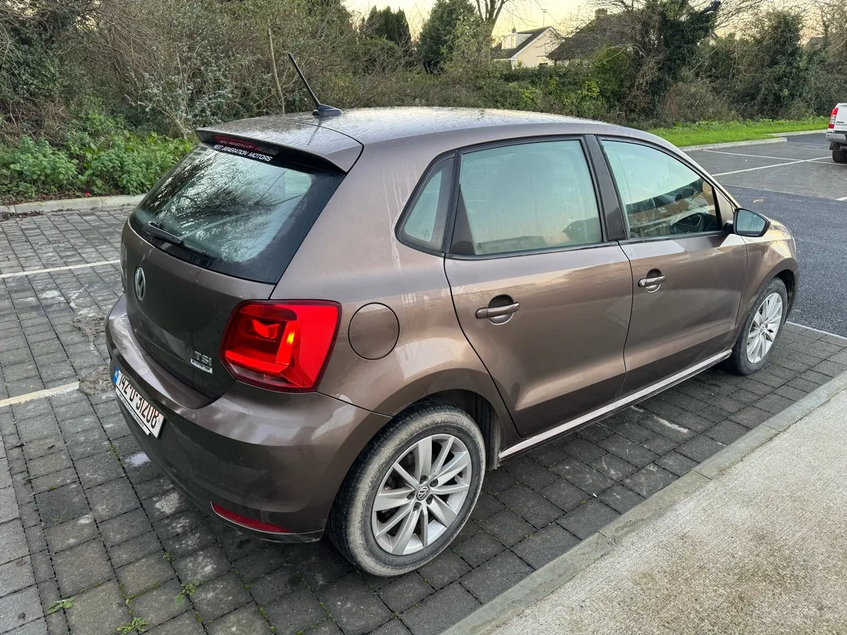 Volkswagen Polo 2014 - Automatic - Image 3