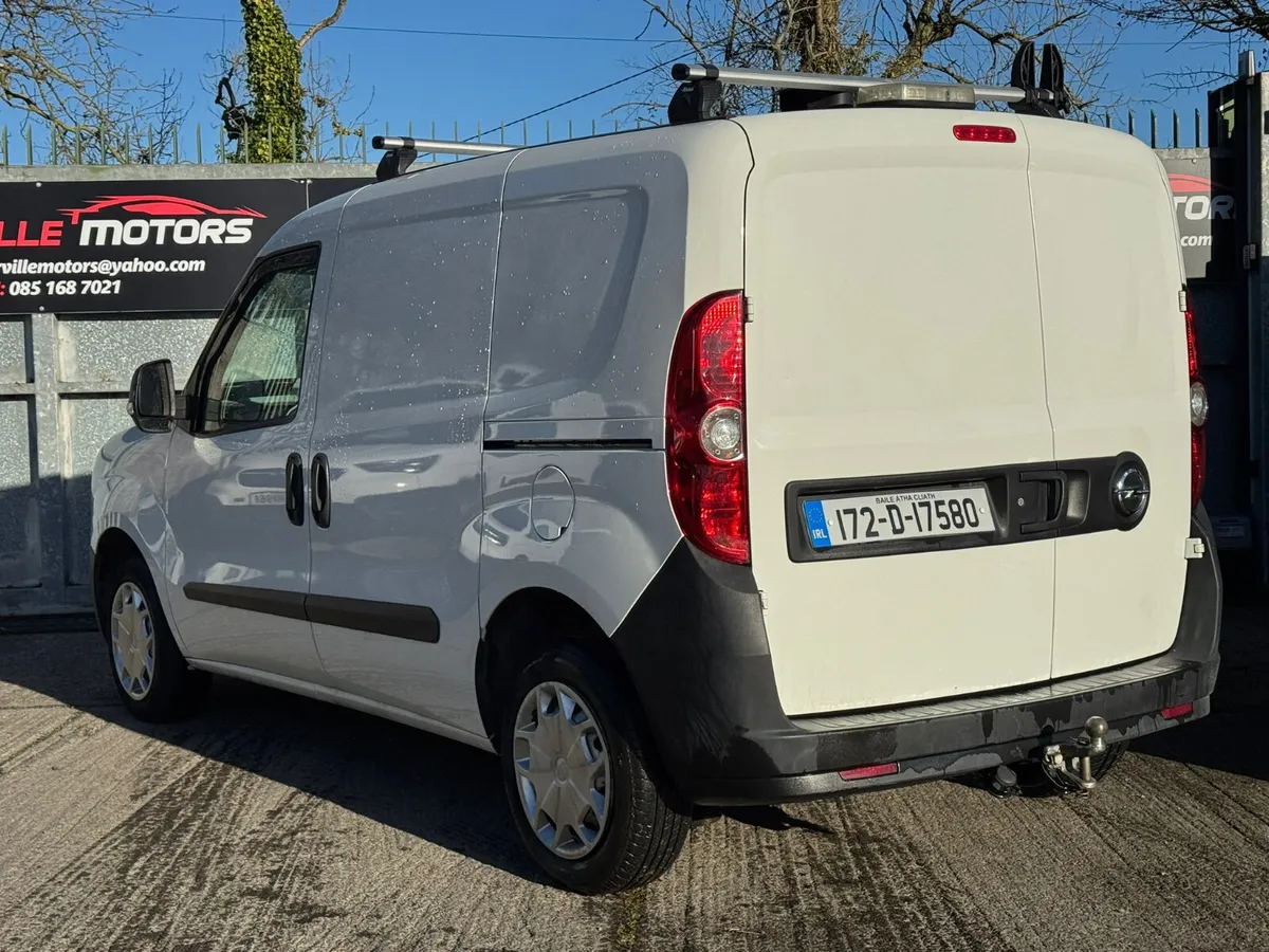 OPEL COMBO ONLY “120,000KMS” 2017 - Image 4