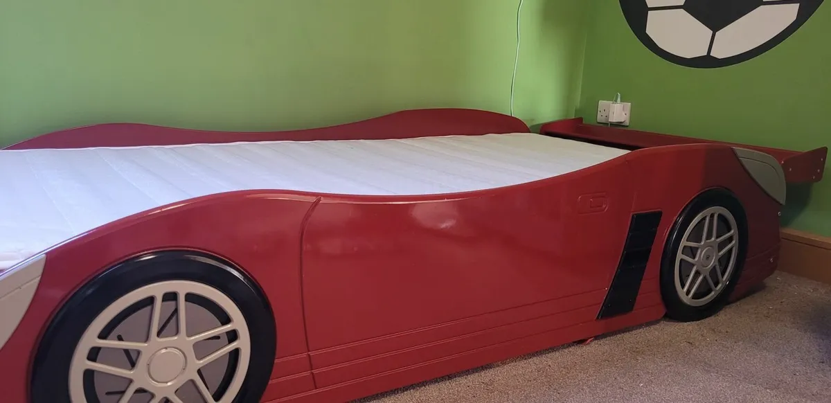 Racing Car Single Bed - Image 1