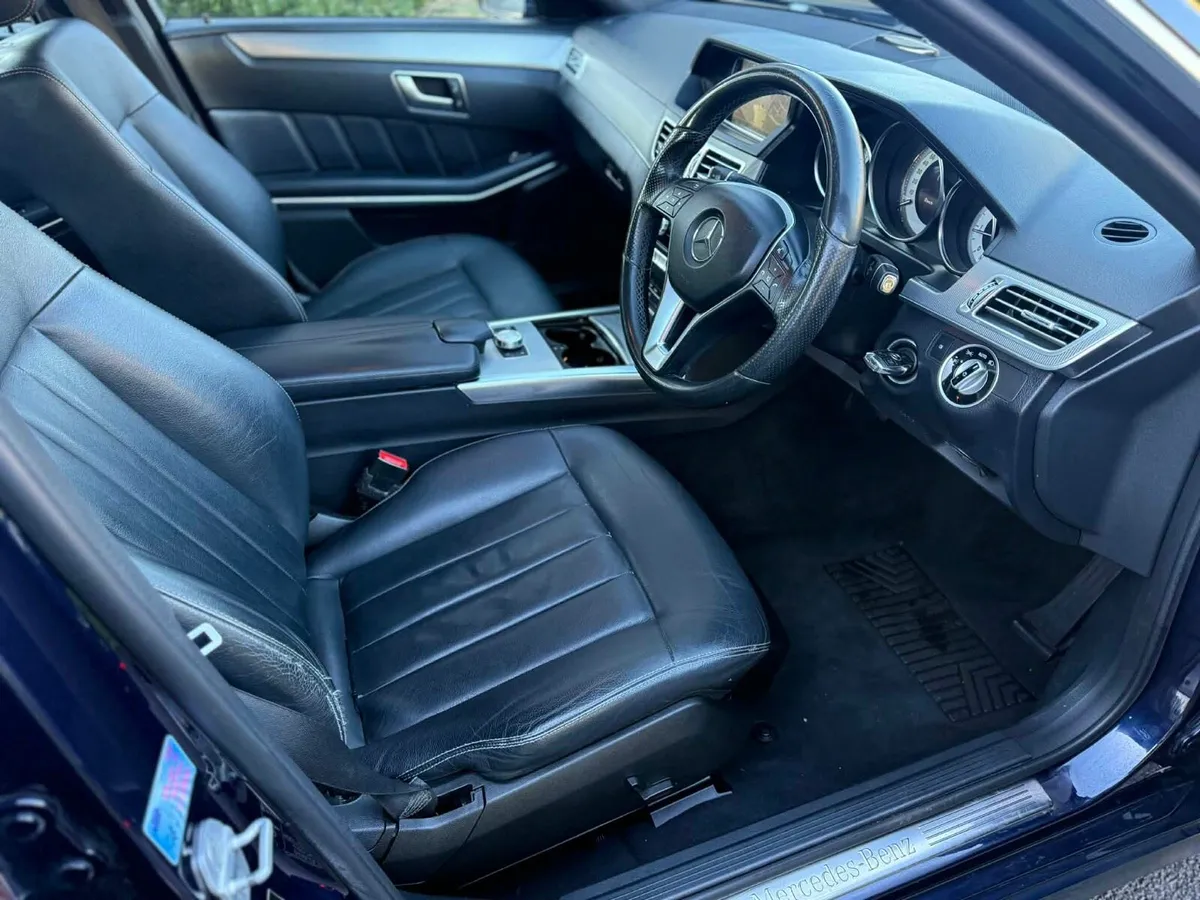 ***MERCEDES-BENZ E220 CDI 2.2 Diesel  SPORT - Image 4