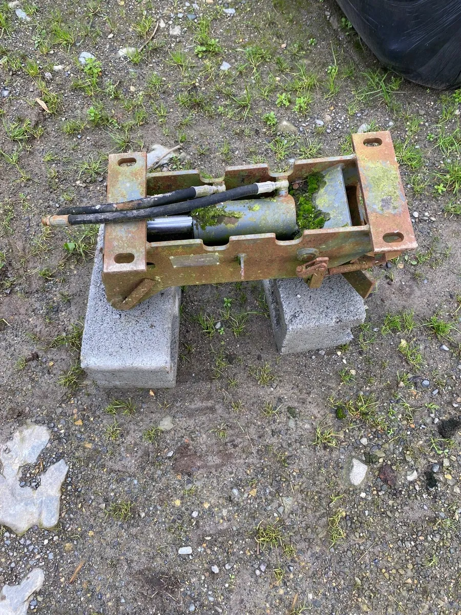 Farm equipment - Image 2