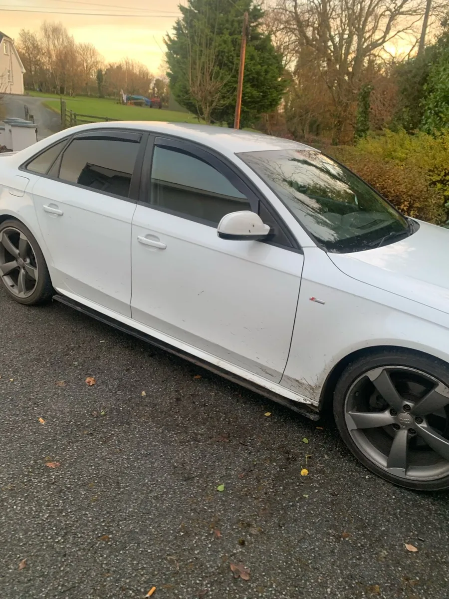 Audi A4 S-Line Black Edition - Image 2