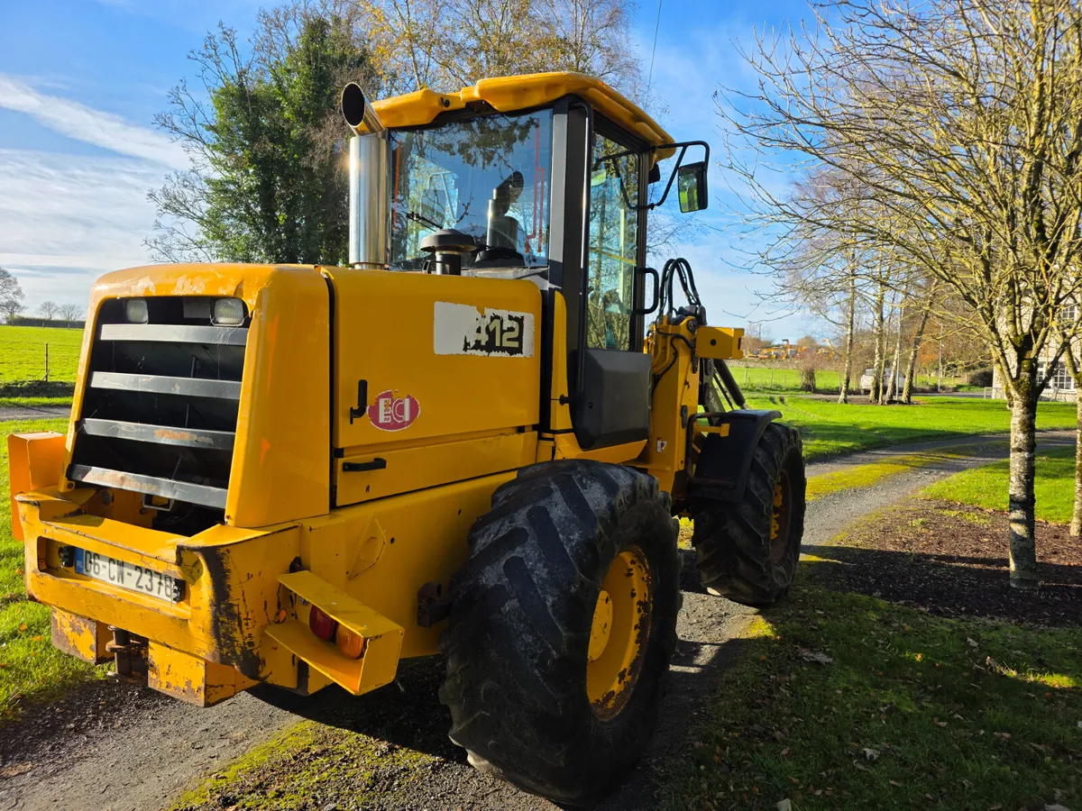 jcb 412.    06   and 08no vat - Image 4