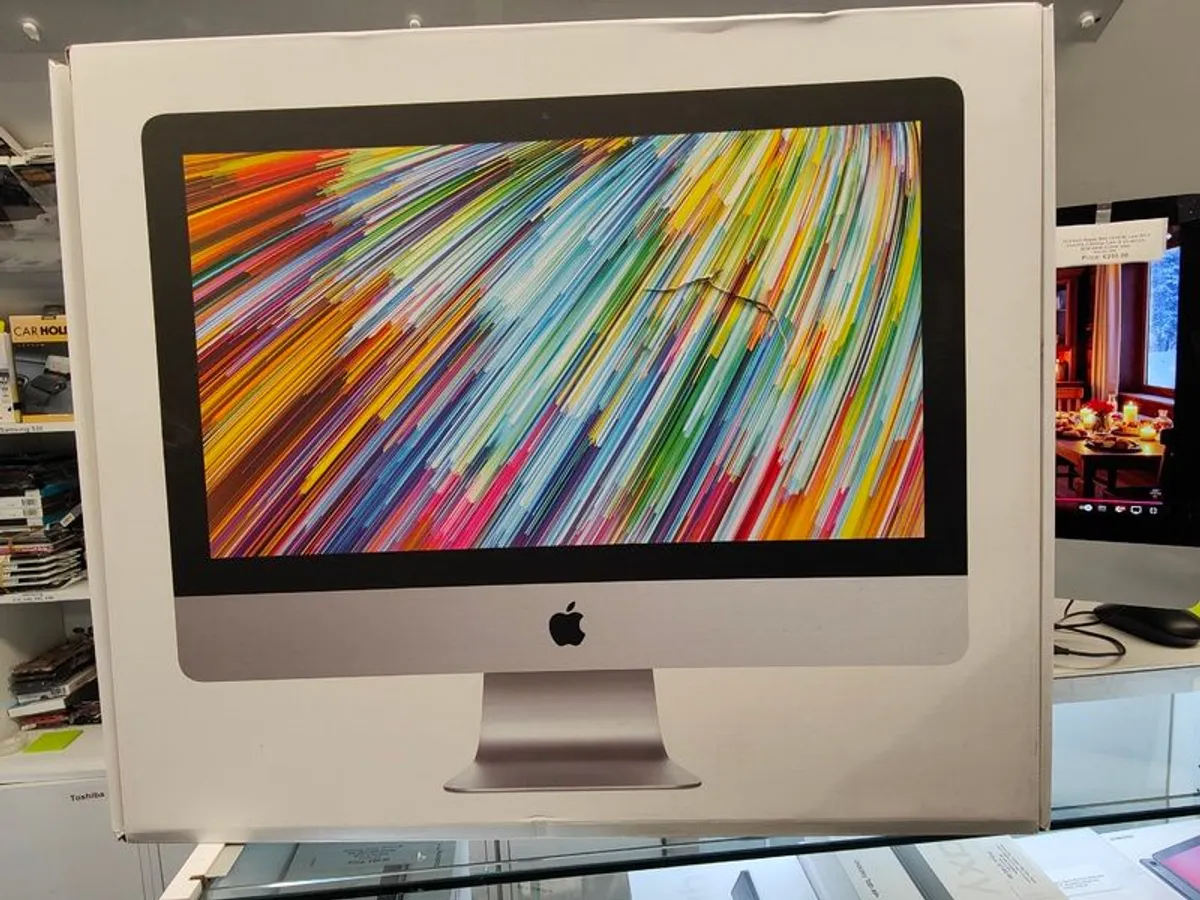 Apple iMac - 21.5 Inch - 2.3 GHZ - i5 - 1TB Hard  - 8GB RAM- Mid 2017 with Magic Keybord & Magic Mouse 2 - Image 2