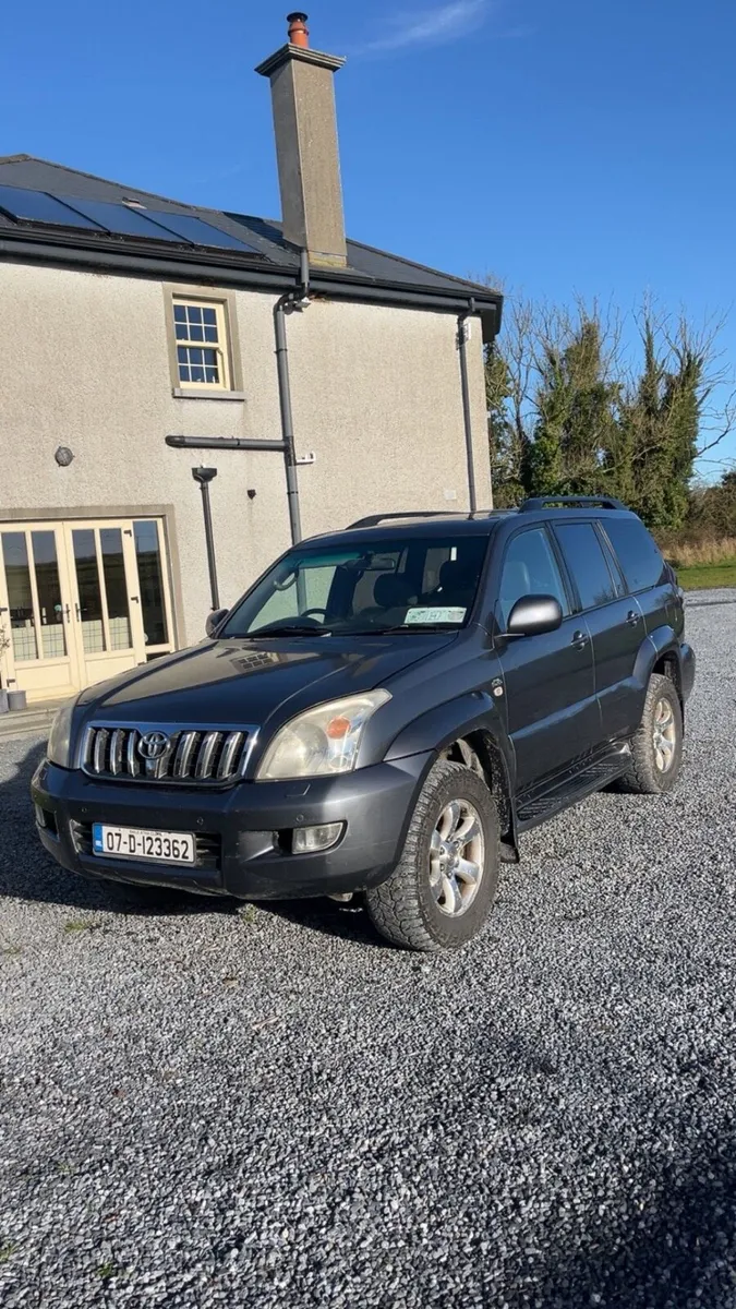 TOYOTA LANDCRUISER - Image 2