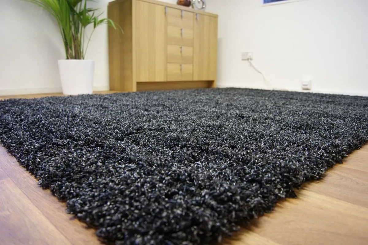 Brand New Large Charcoal Shaggy Rug 160/230 - Image 1