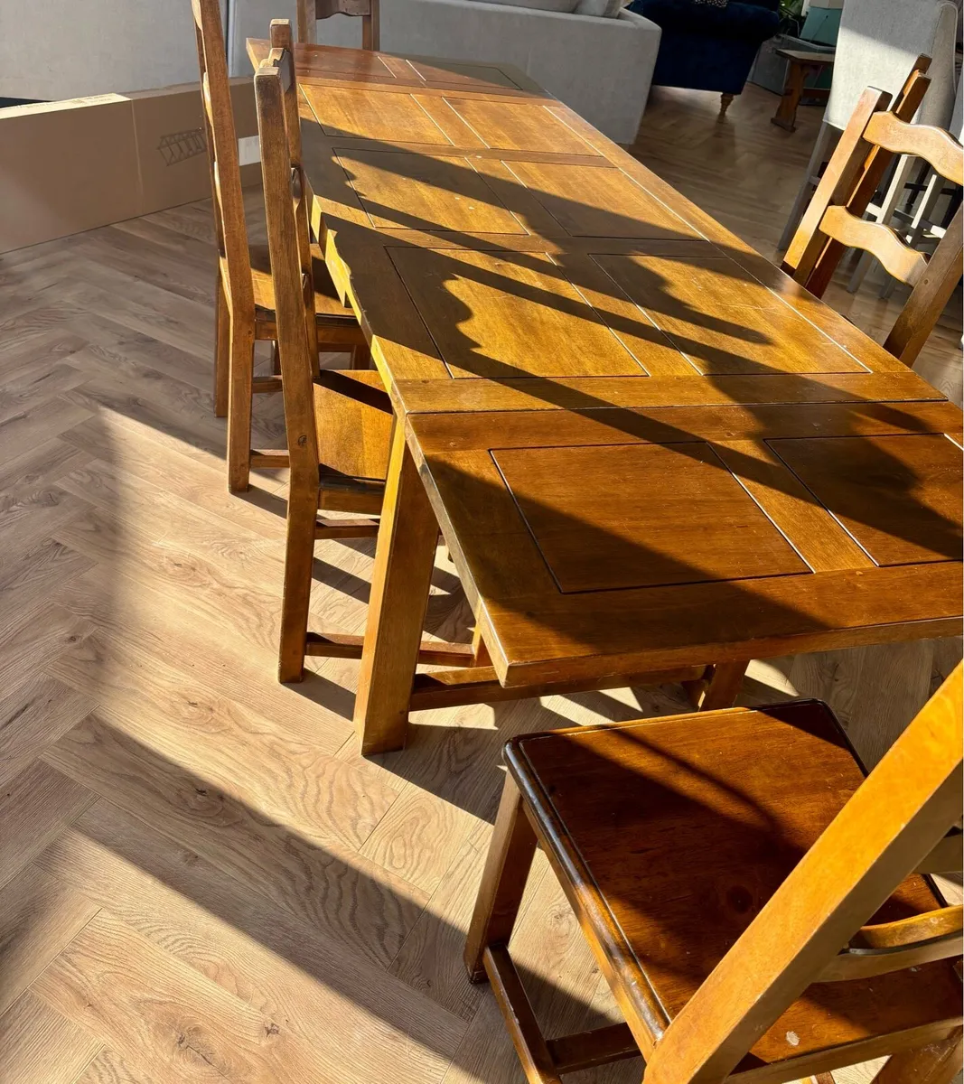 Dining table and chairs - Image 2