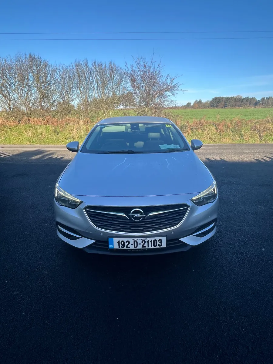 192 Opel Insignia - Immaculate - Image 3