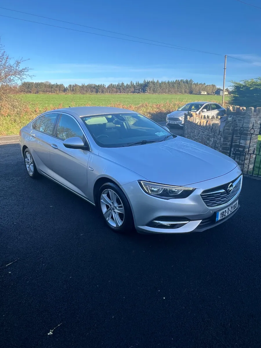 192 Opel Insignia - Immaculate - Image 4