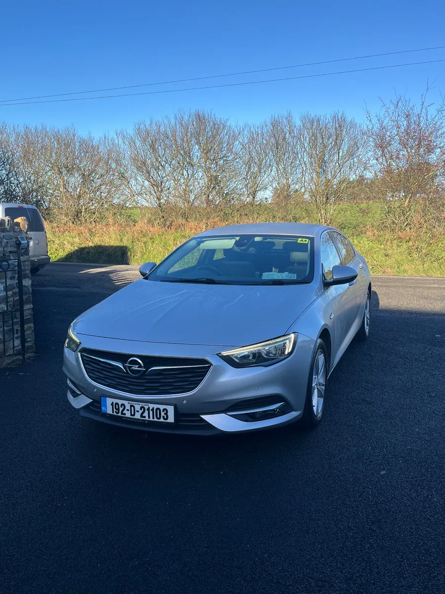 192 Opel Insignia - Immaculate - Image 1
