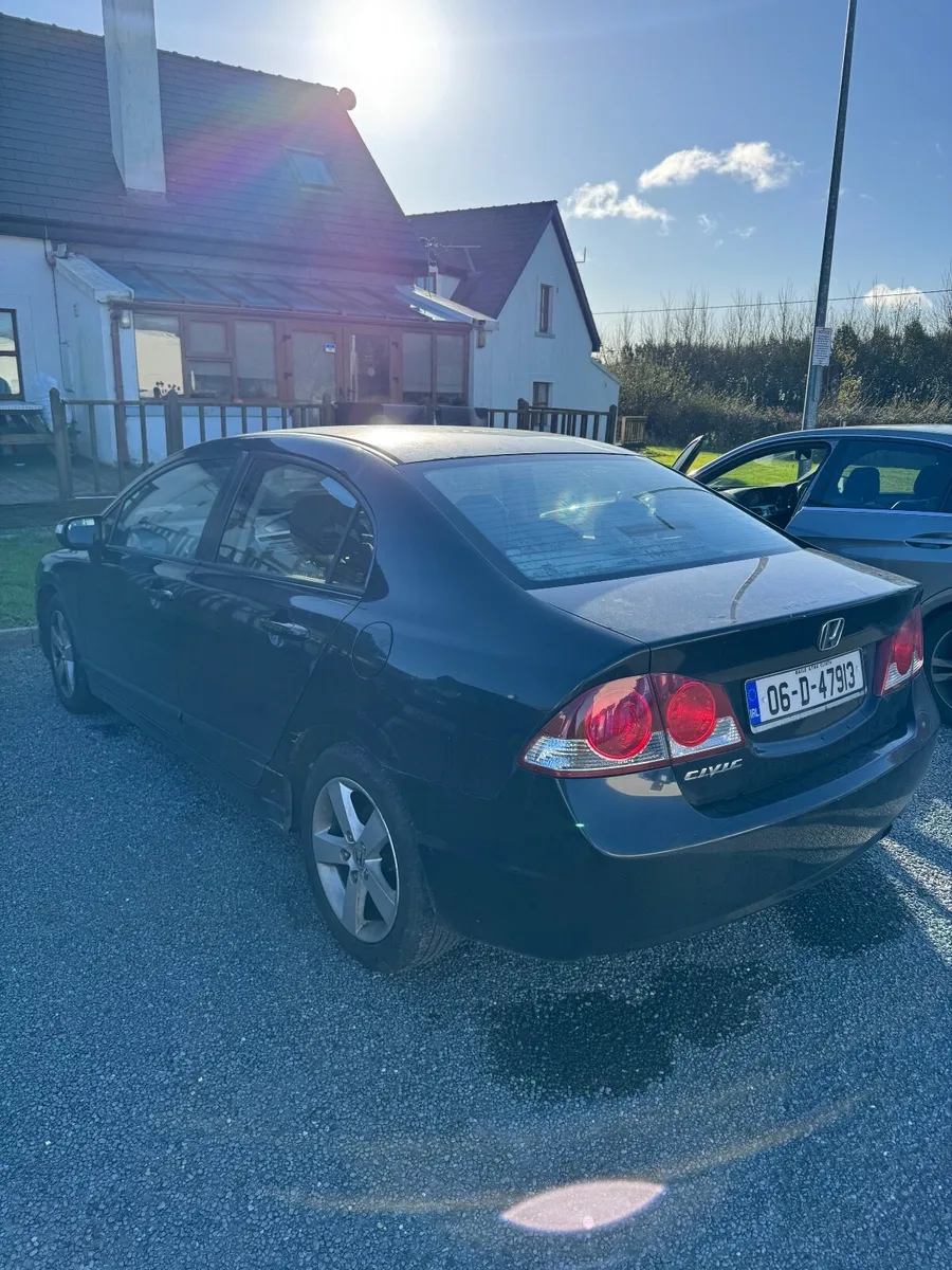 Honda Civic 2006 - Image 3