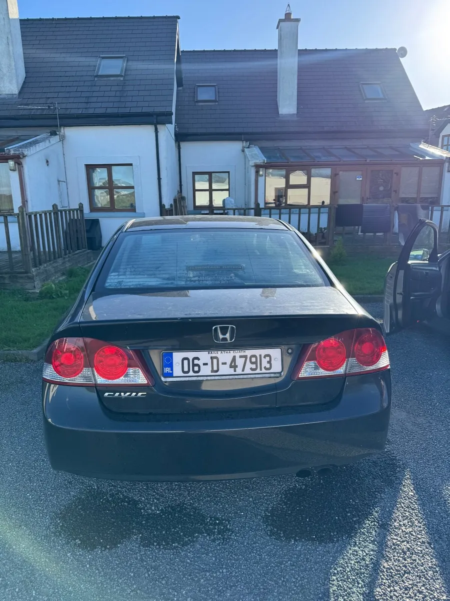 Honda Civic 2006 - Image 4