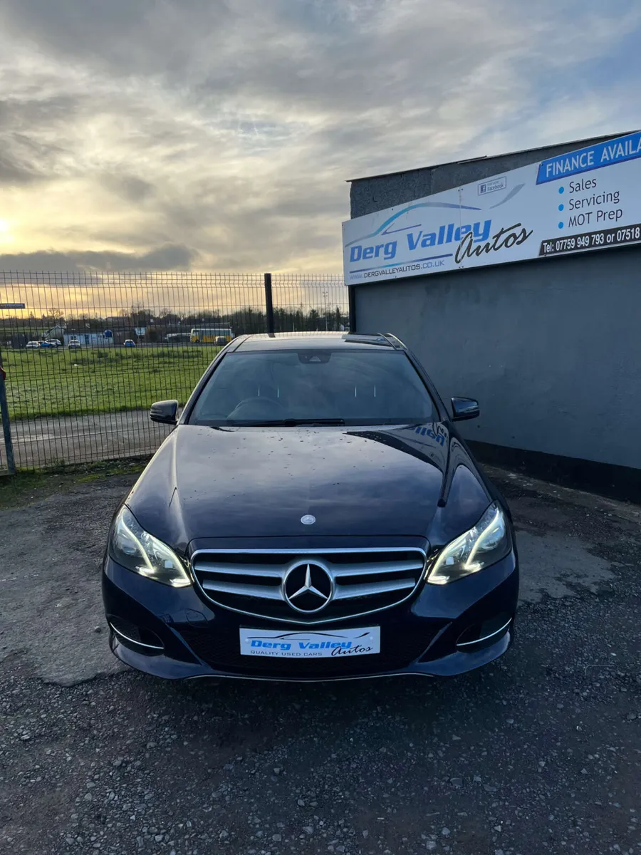 Mercedes-Benz E-Class 2016 - Image 2