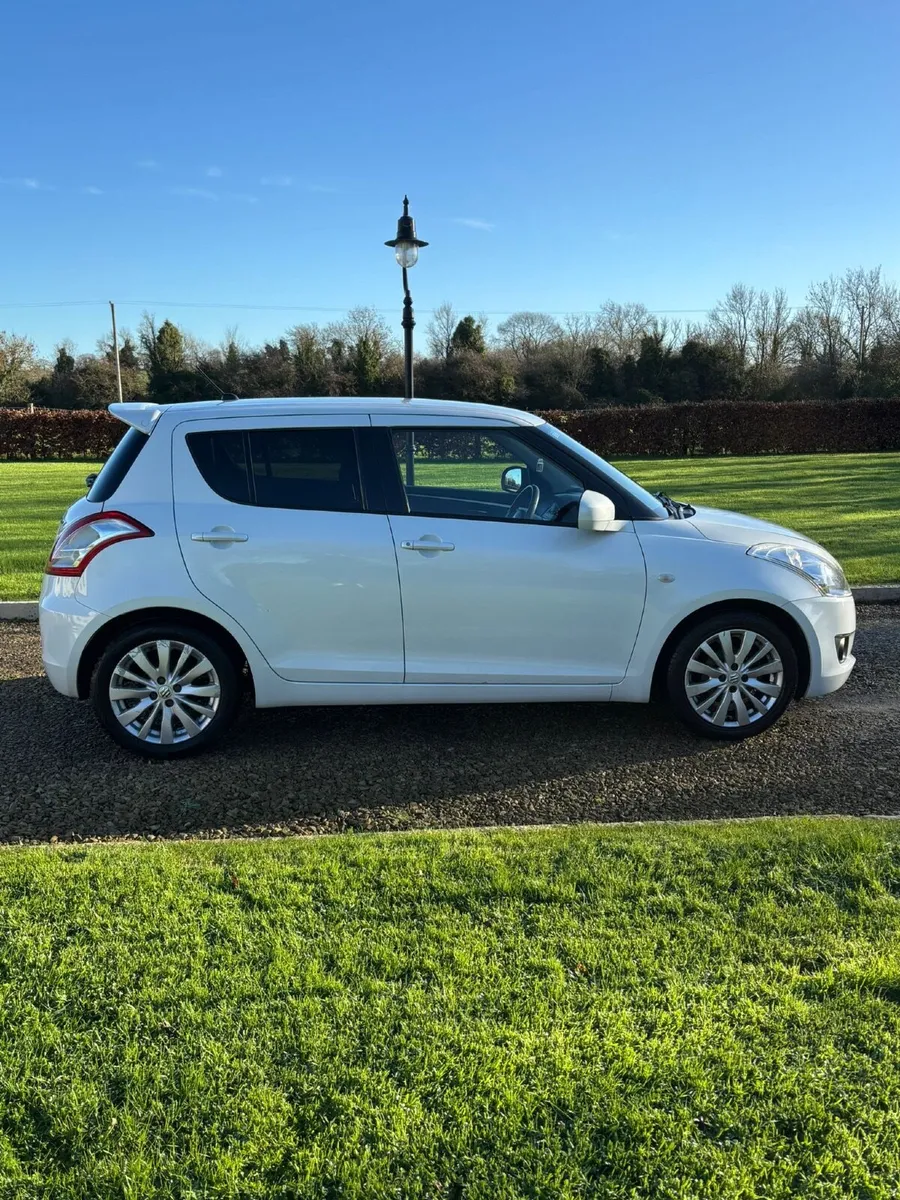 Suzuki Swift 2013 - Image 1