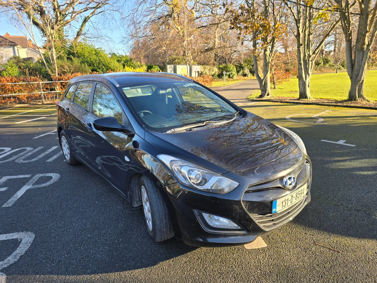 2013  Hyundai i30 1.4D Estate MOTO4U - Image 3