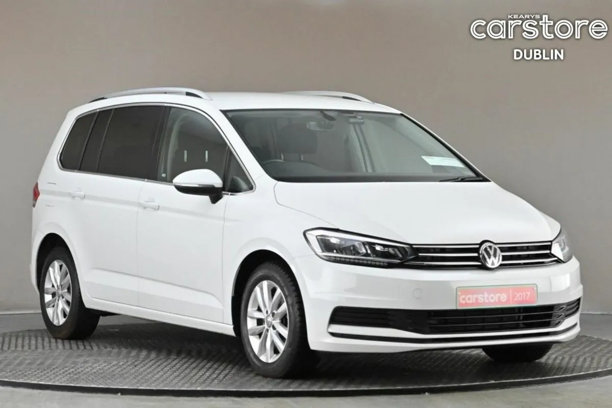 Volkswagen Touran 1.4 TSI DSG COMFORTLINE **REVERS - Image 1