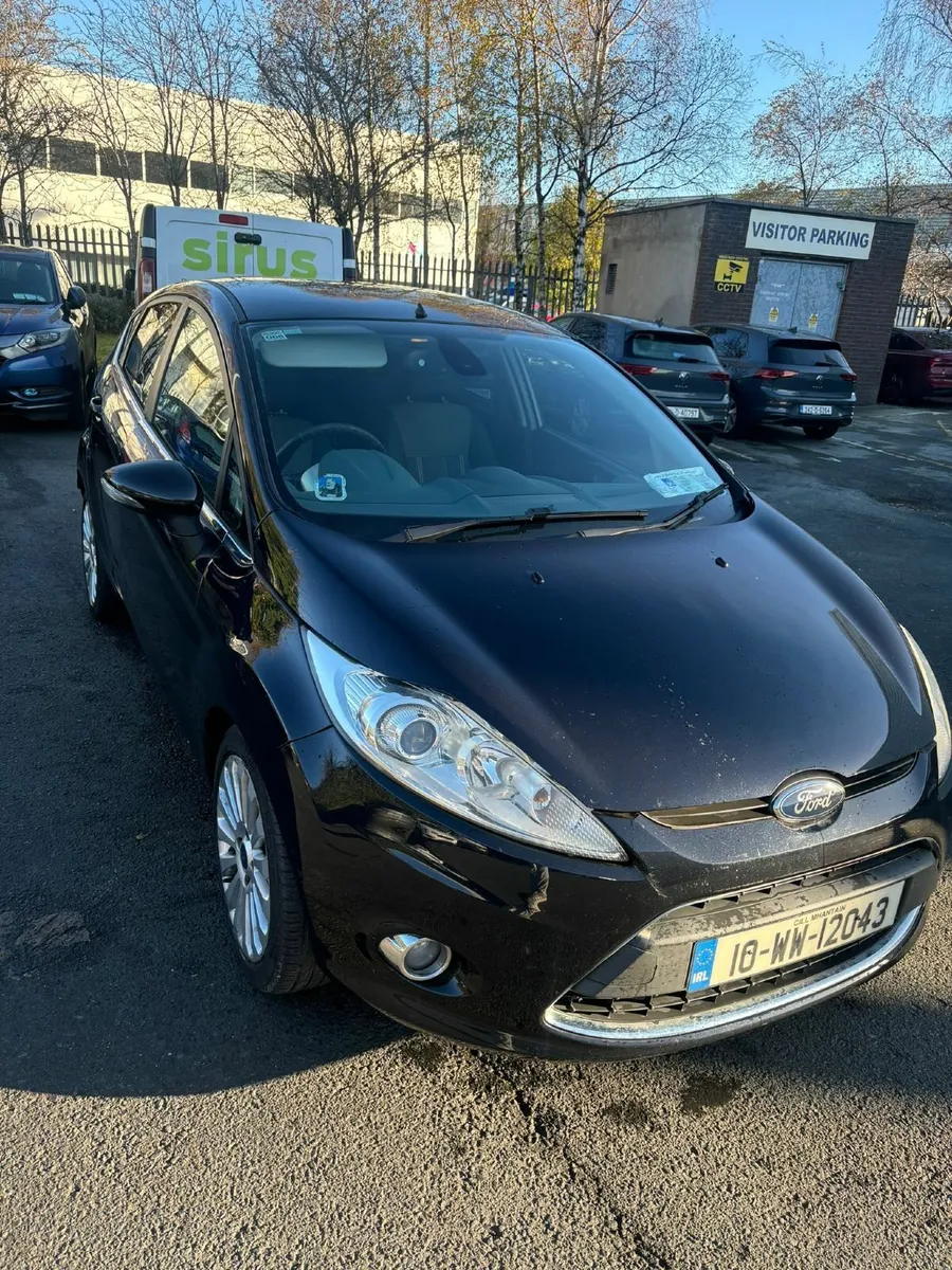 Ford Fiesta 2010 - Image 1