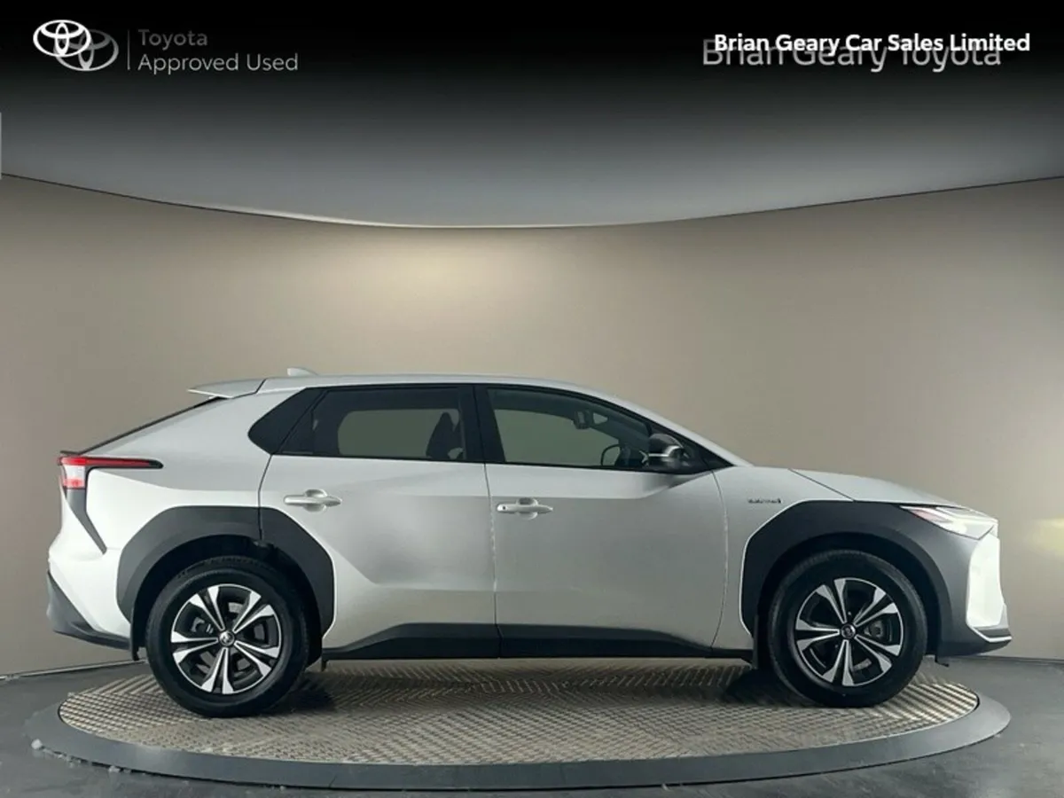 Toyota bZ4X SPORT FWD 11KW - Image 3