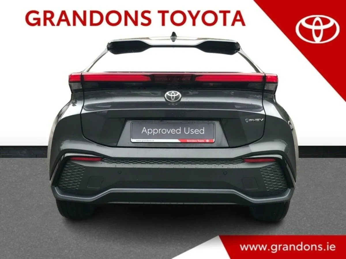 Toyota C-HR PHEV SOL - LOW MILEAGE - GRANDONS - Image 4