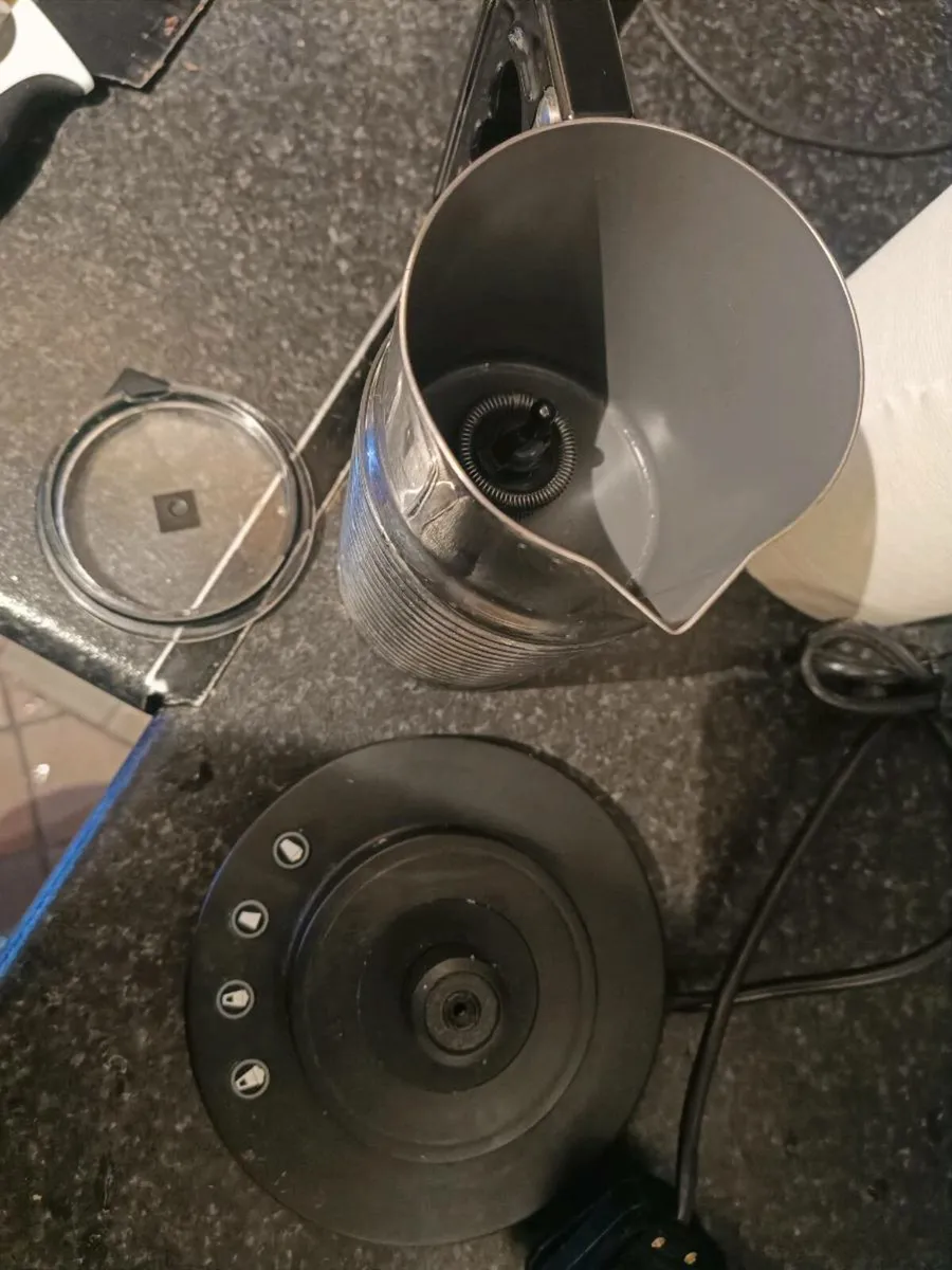 Milk frother - Image 3